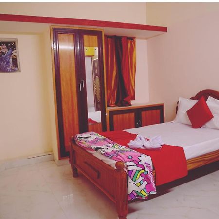 Garuda Grand Appartement Tirupati Buitenkant foto