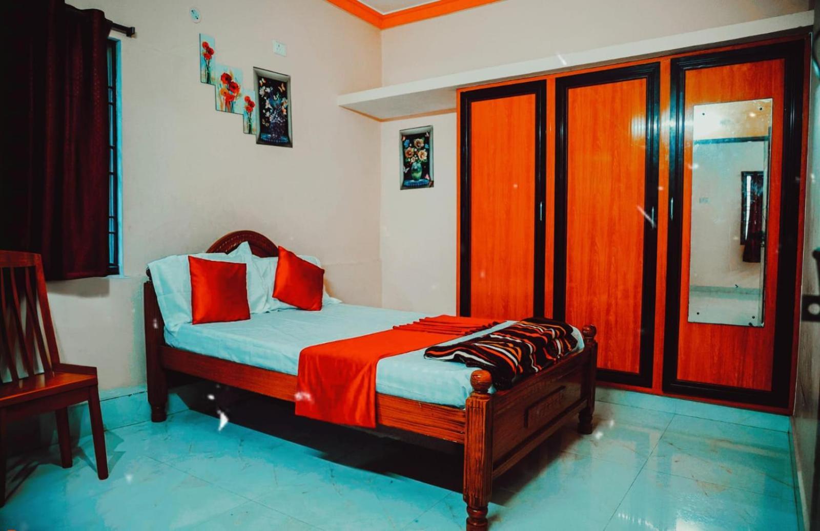 Garuda Grand Appartement Tirupati Buitenkant foto